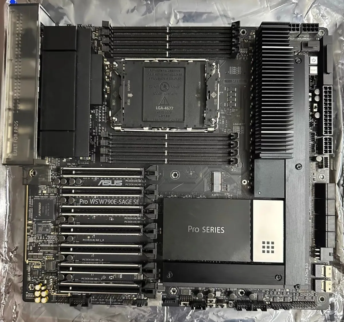 ASUS Pro WS W790E-SAGE SE MB Main Board